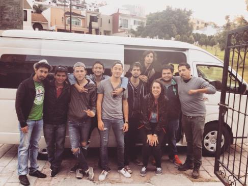 Todo el crew, listos para partir. Foto de Anapauz. 